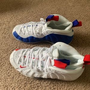 Foams. Men/women worn once size 8